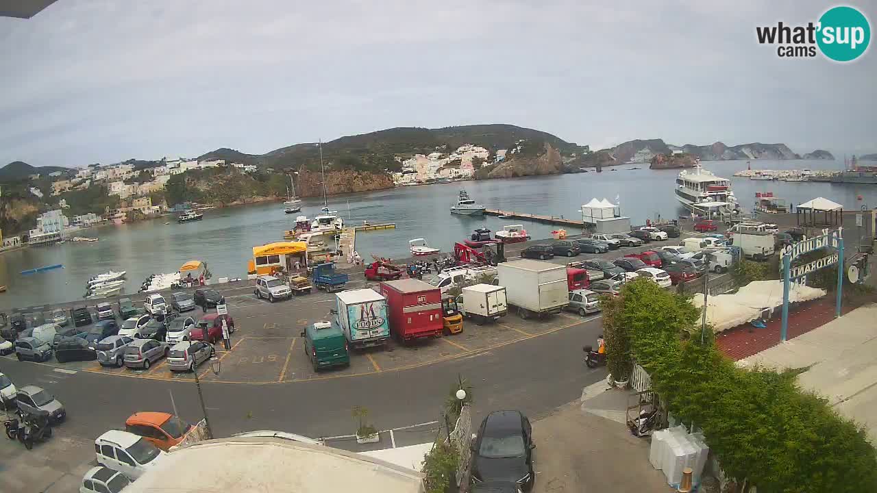 Insel Ponza Hafen webcam – Italien