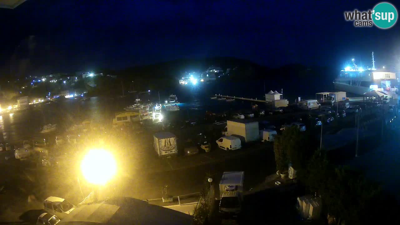Pristanišče Ponza spletna kamera – Otok Ponza