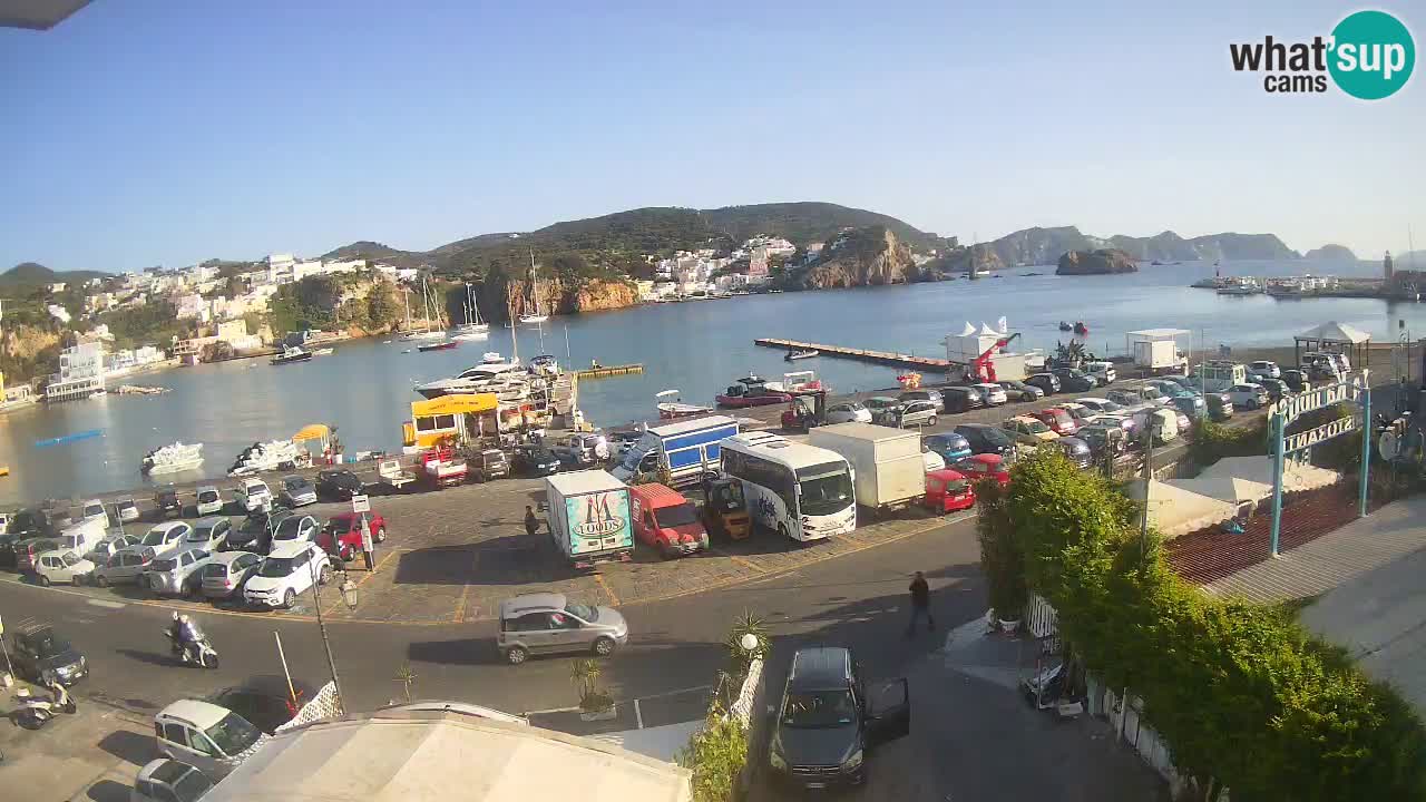 Webcam du port de Ponza – Île de Ponza