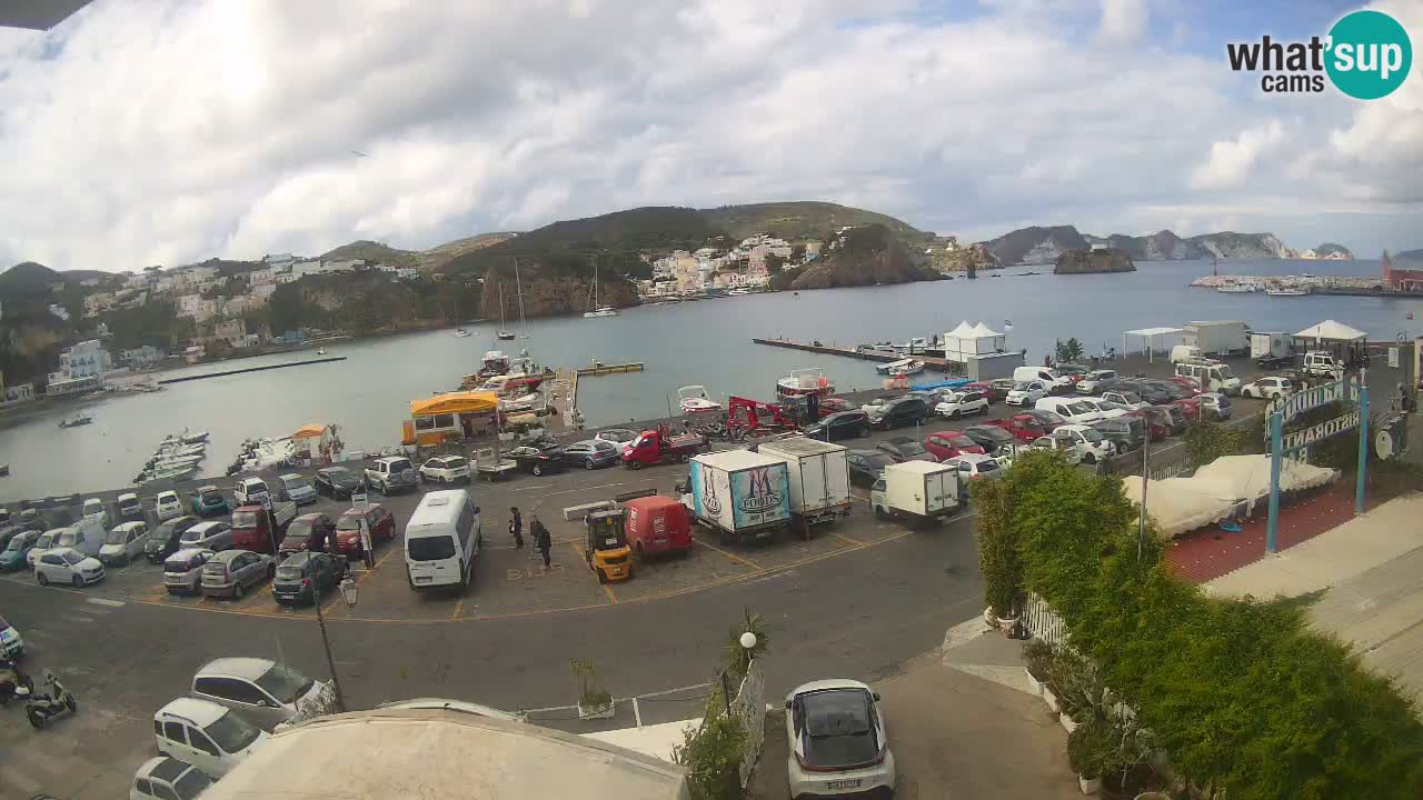 Insel Ponza Hafen webcam – Italien