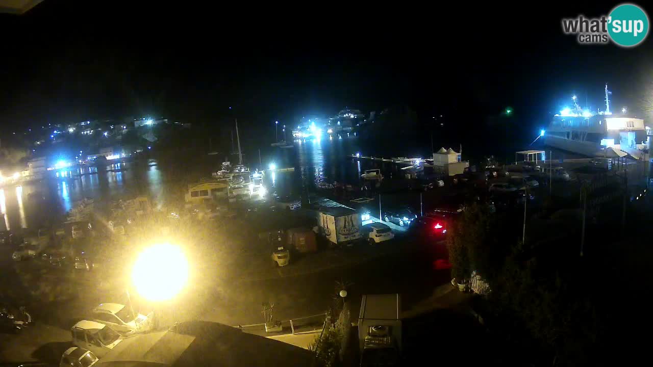Pristanišče Ponza spletna kamera – Otok Ponza