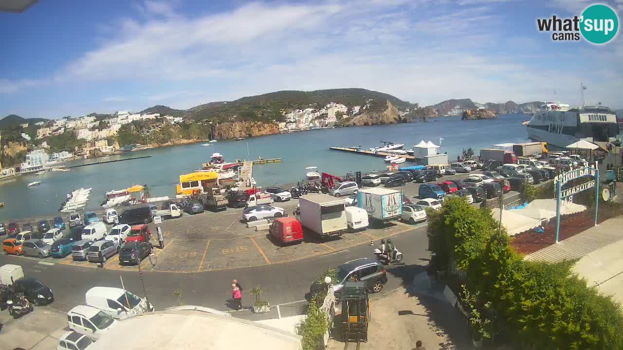 Insel Ponza Hafen webcam – Italien