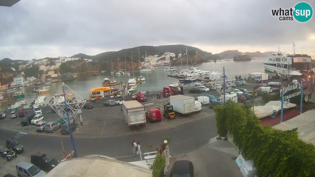 Web kamera luka Ponza – otok Ponza