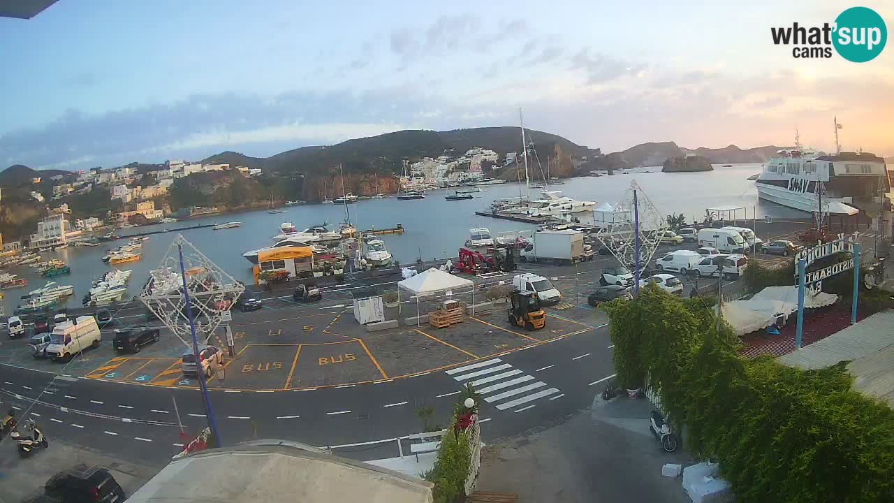 Webcam du port de Ponza – Île de Ponza