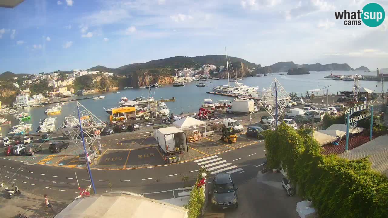 Insel Ponza Hafen webcam – Italien