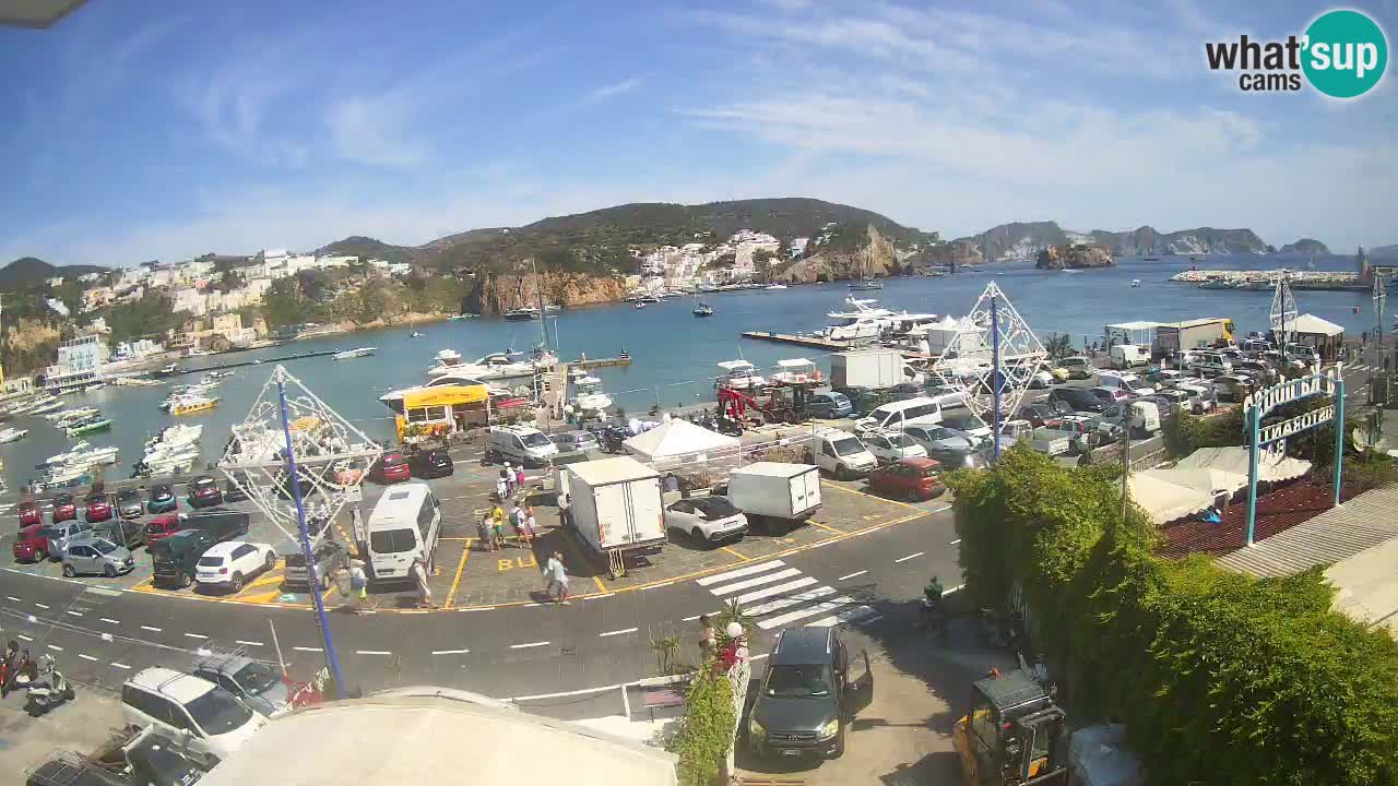 Insel Ponza Hafen webcam – Italien