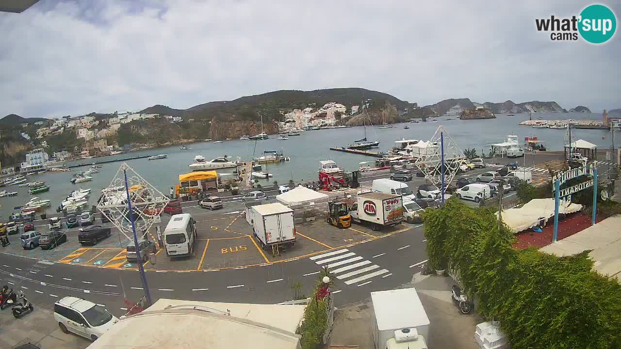 Insel Ponza Hafen webcam – Italien