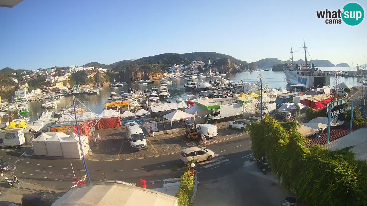 Webcam du port de Ponza – Île de Ponza
