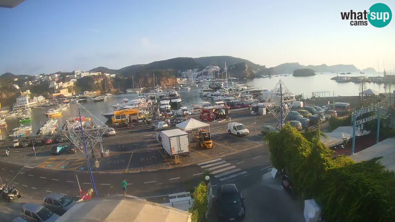 Webcam du port de Ponza – Île de Ponza
