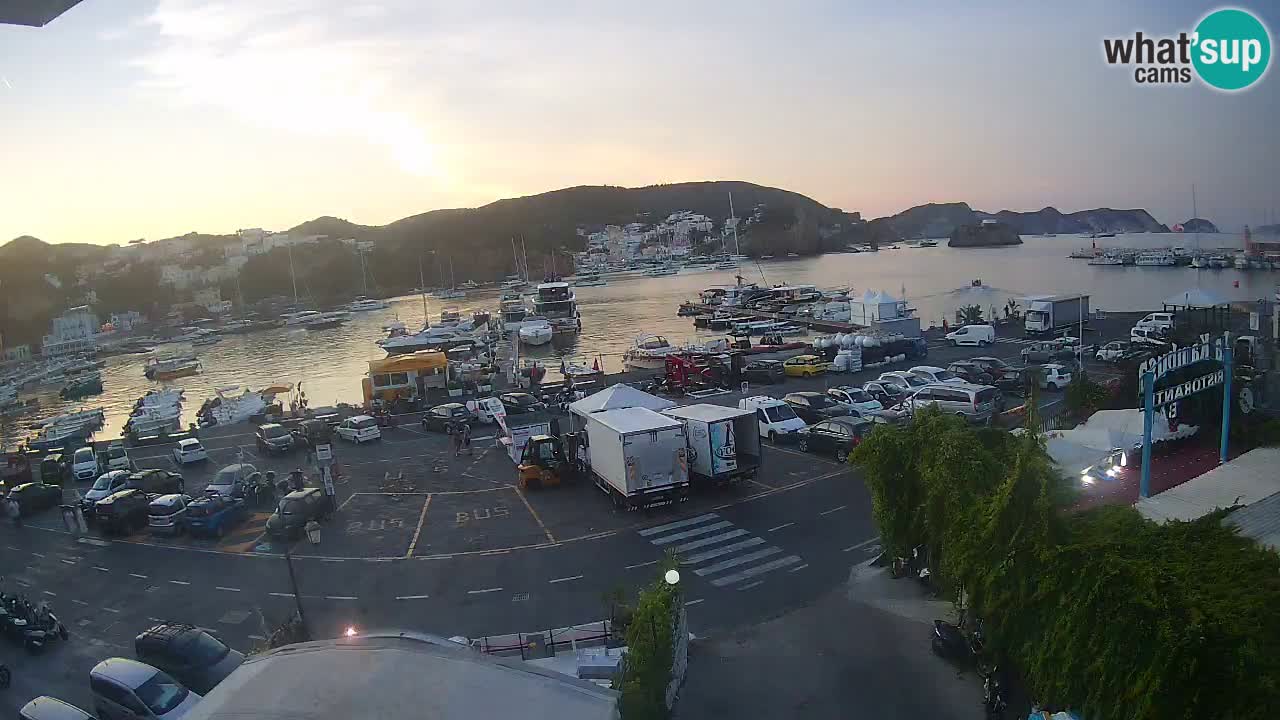 Web kamera luka Ponza – otok Ponza