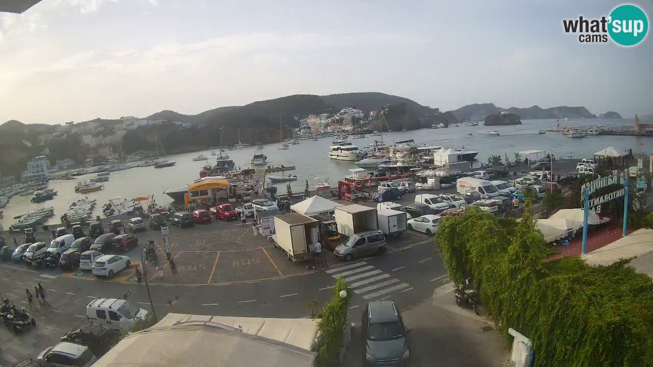 Insel Ponza Hafen webcam – Italien