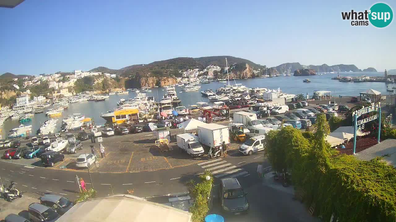 Insel Ponza Hafen webcam – Italien