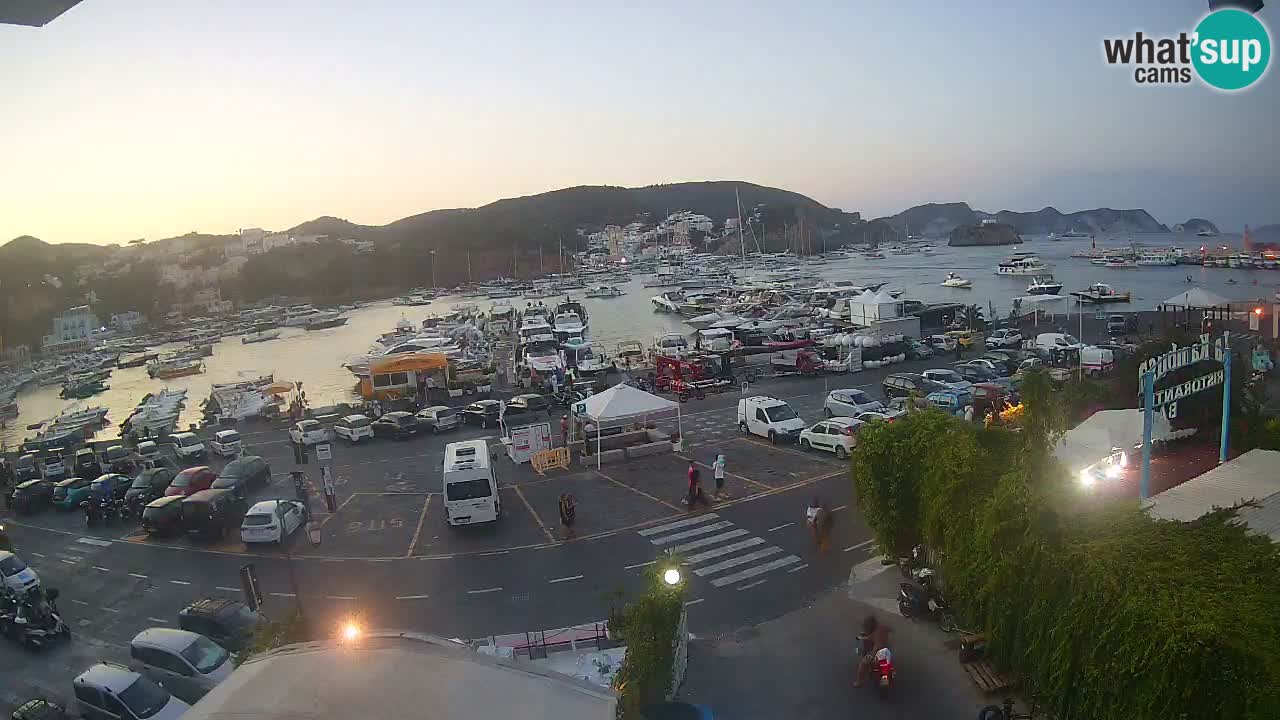 Web kamera luka Ponza – otok Ponza