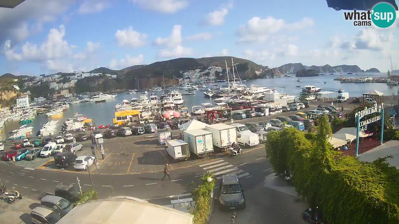 Insel Ponza Hafen webcam – Italien