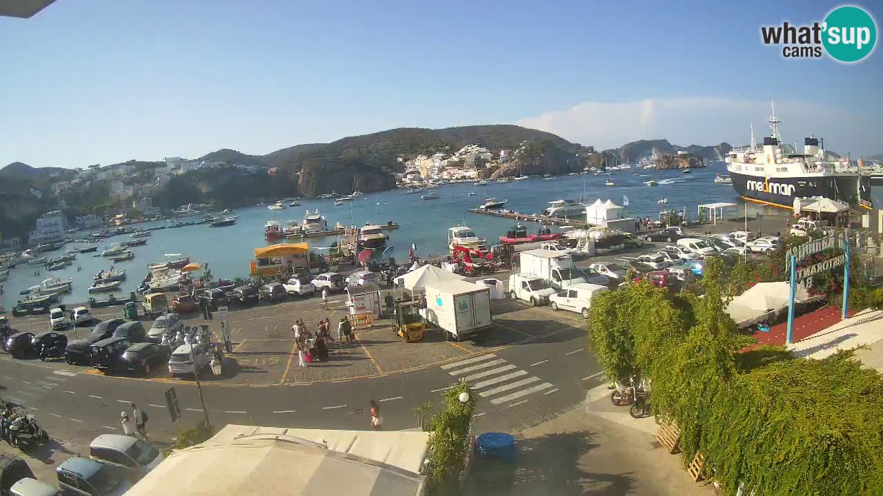 Insel Ponza Hafen webcam – Italien
