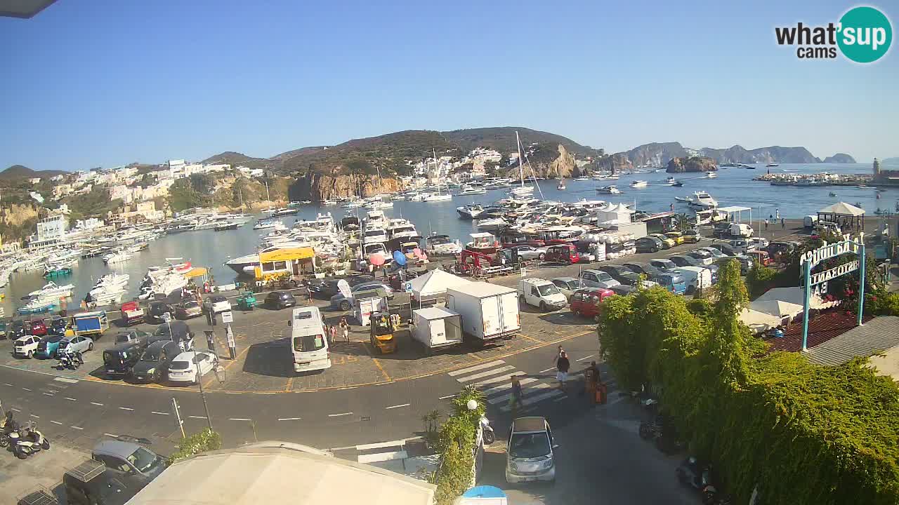 Insel Ponza Hafen webcam – Italien