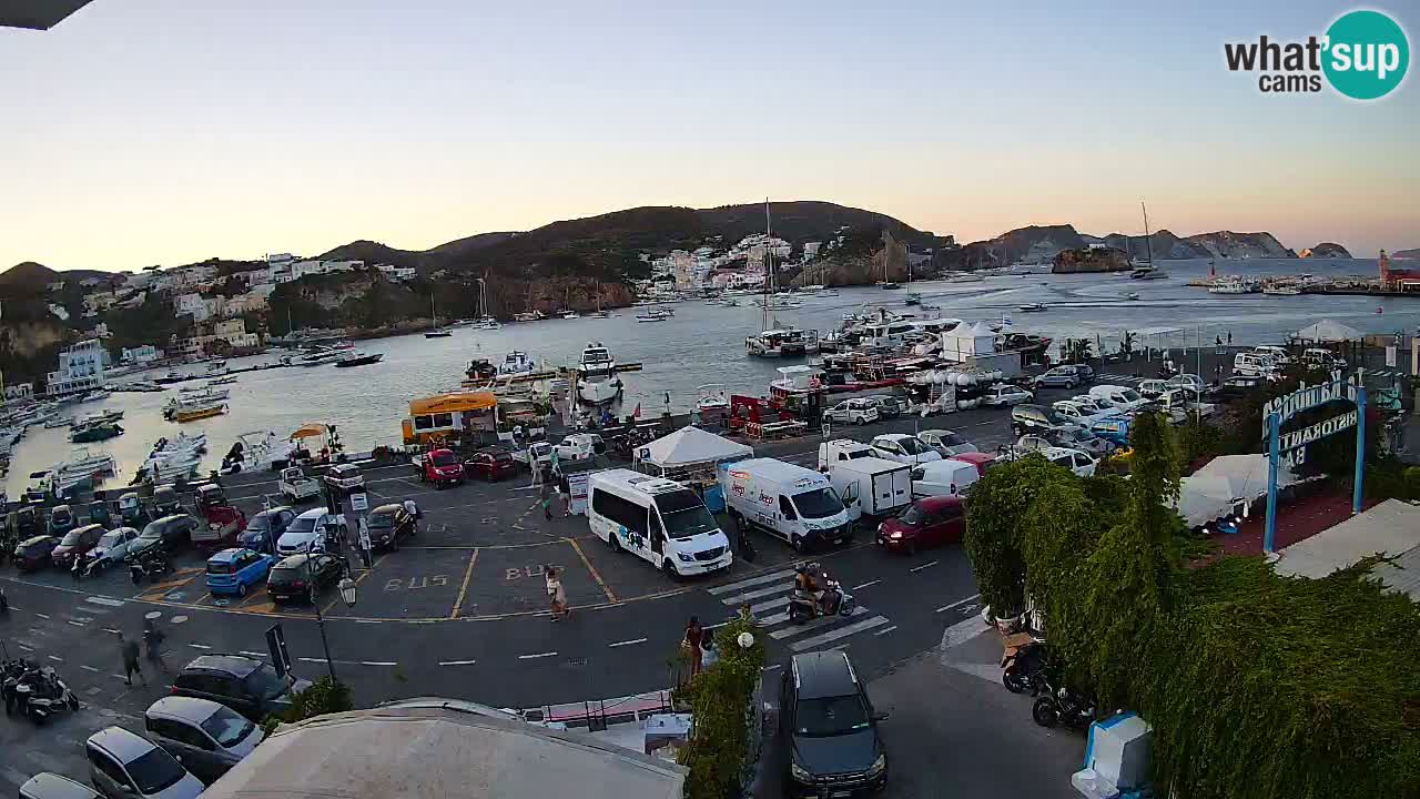 Insel Ponza Hafen webcam – Italien