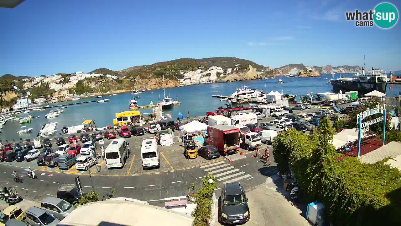 Pristanišče Ponza spletna kamera – Otok Ponza