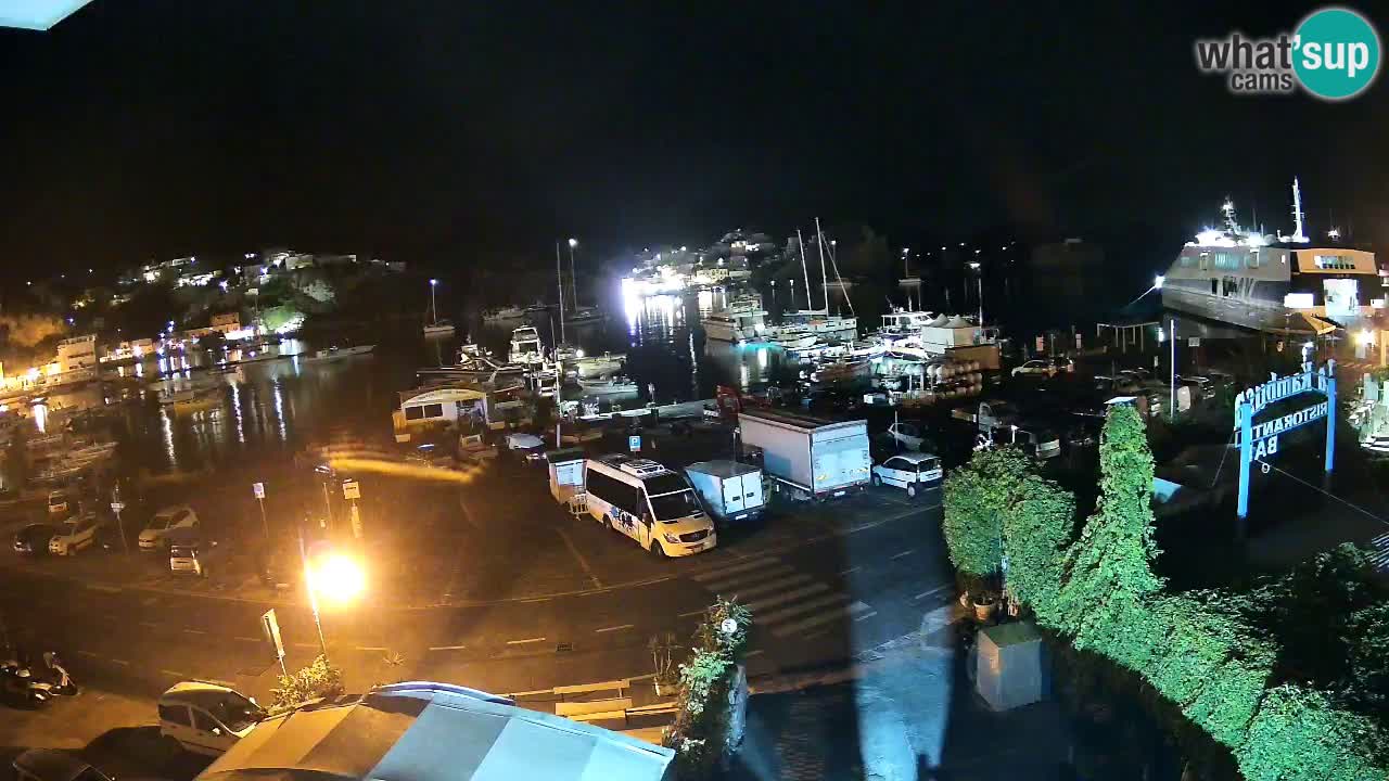 Insel Ponza Hafen webcam – Italien