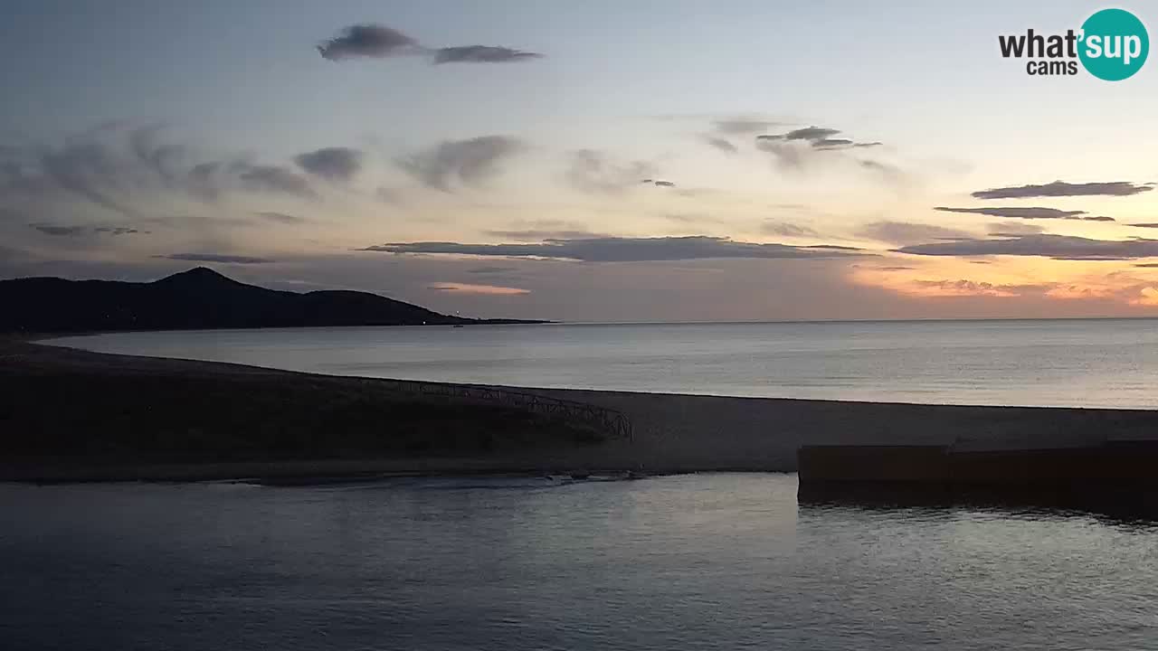 Spletna kamera v živo Plaža Posada – Sardinija – Italija