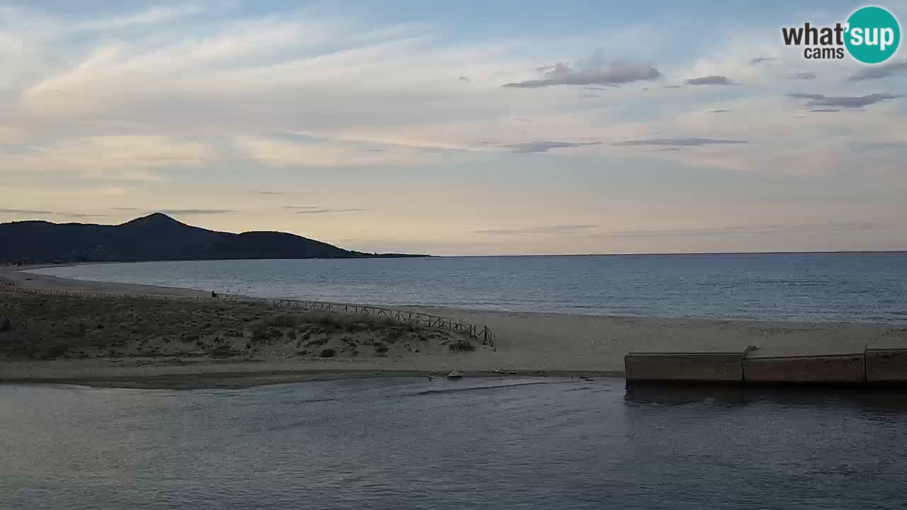 Spletna kamera v živo Plaža Posada – Sardinija – Italija