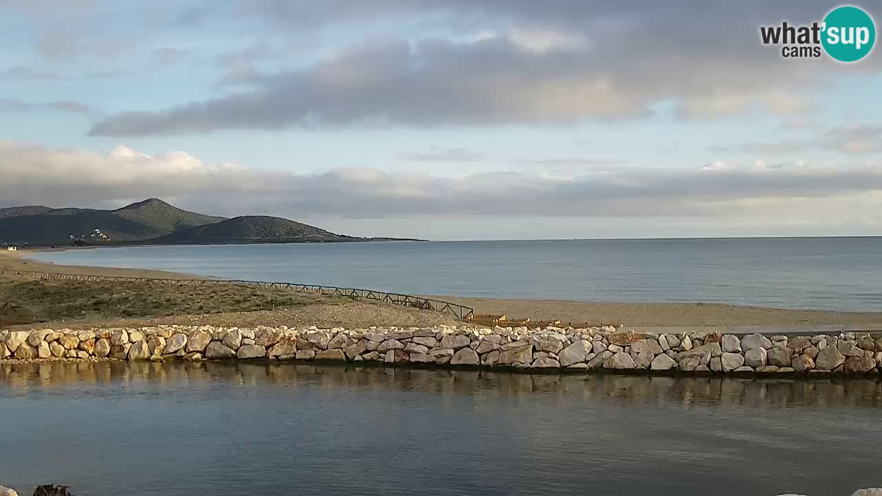 Spletna kamera v živo Plaža Posada – Sardinija – Italija