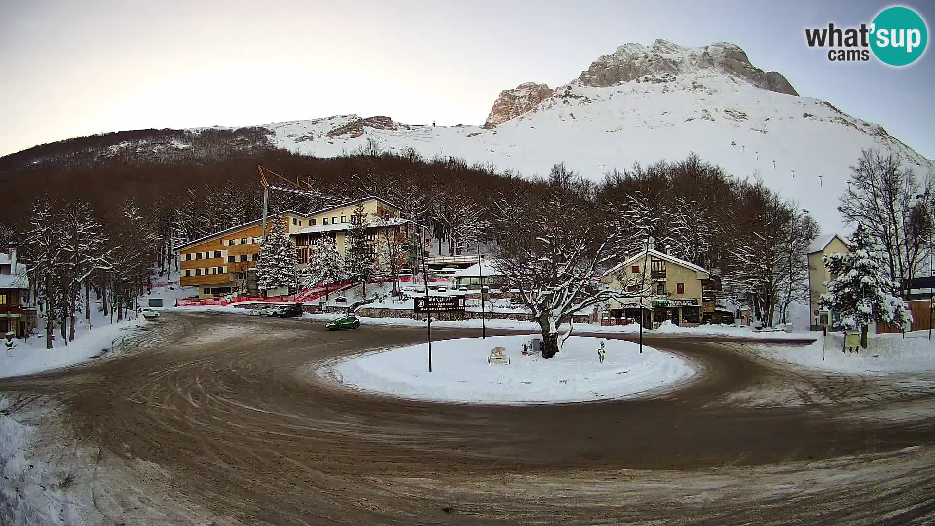 Prati di Tivo Piazzetta – Gran Sasso – Pietracamela