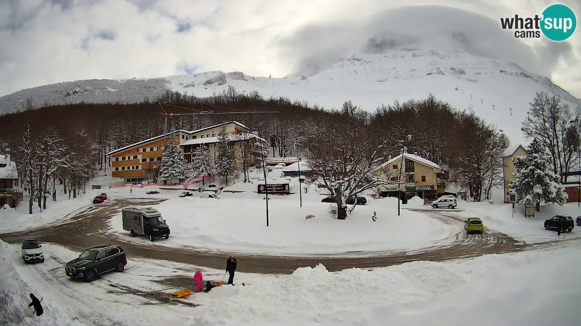 Prati di Tivo Piazzetta – Gran Sasso – Pietracamela