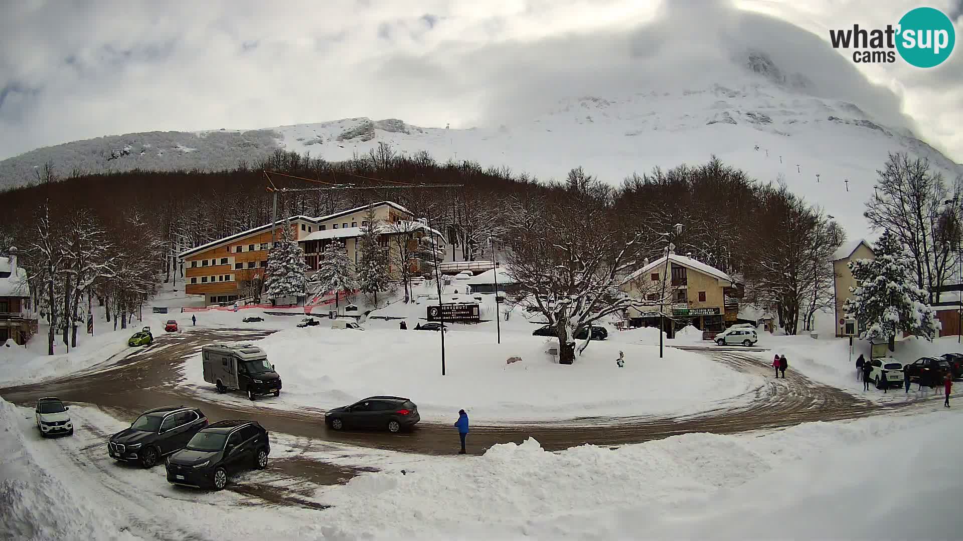 Prati di Tivo Piazzetta – Gran Sasso – Pietracamela