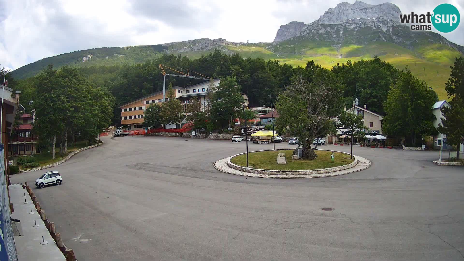 Prati di Tivo Piazzetta – Gran Sasso – Pietracamela