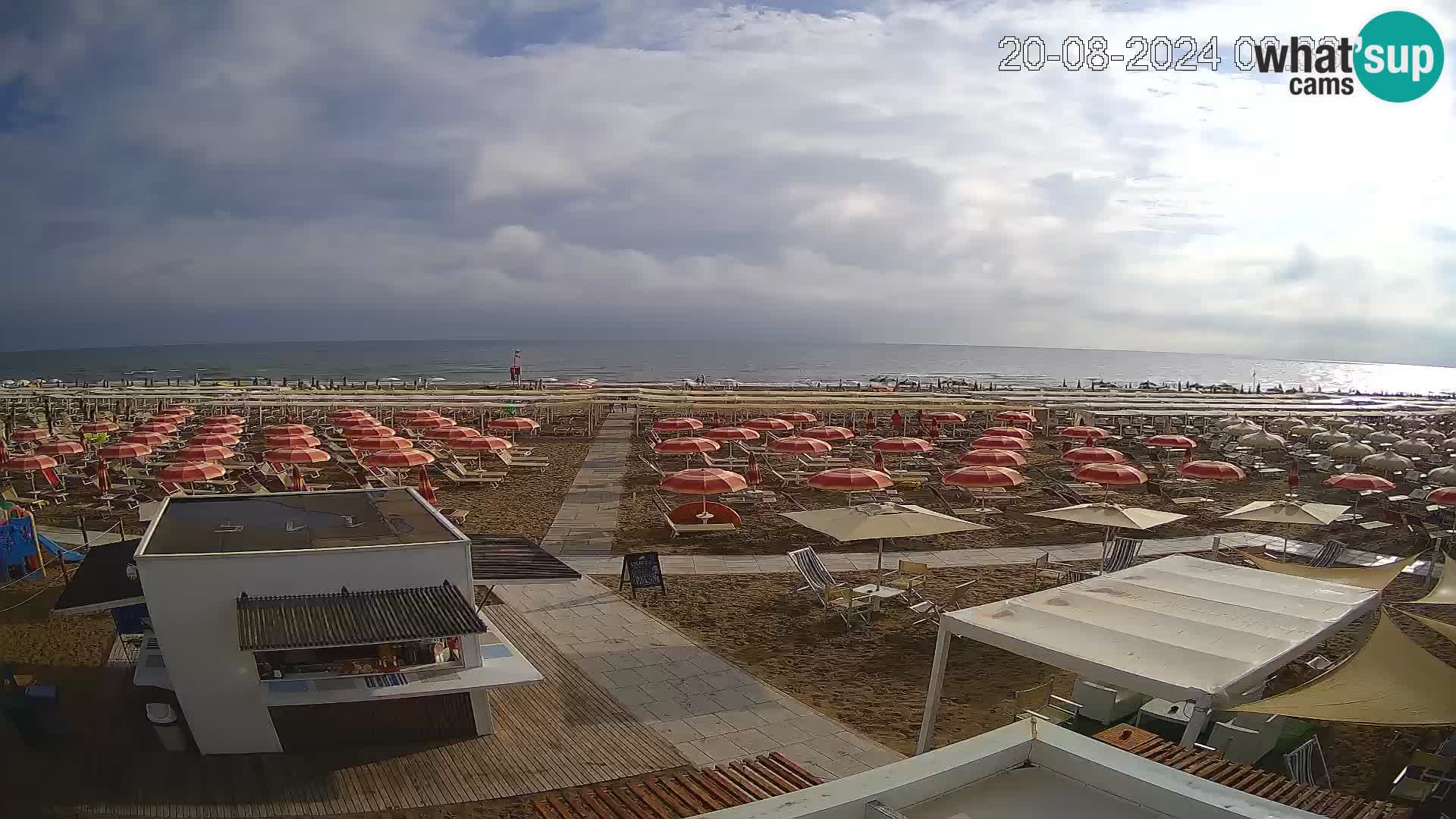 Live webcam Riccione Strand – Bagni Oreste spiaggia 115 – Italien