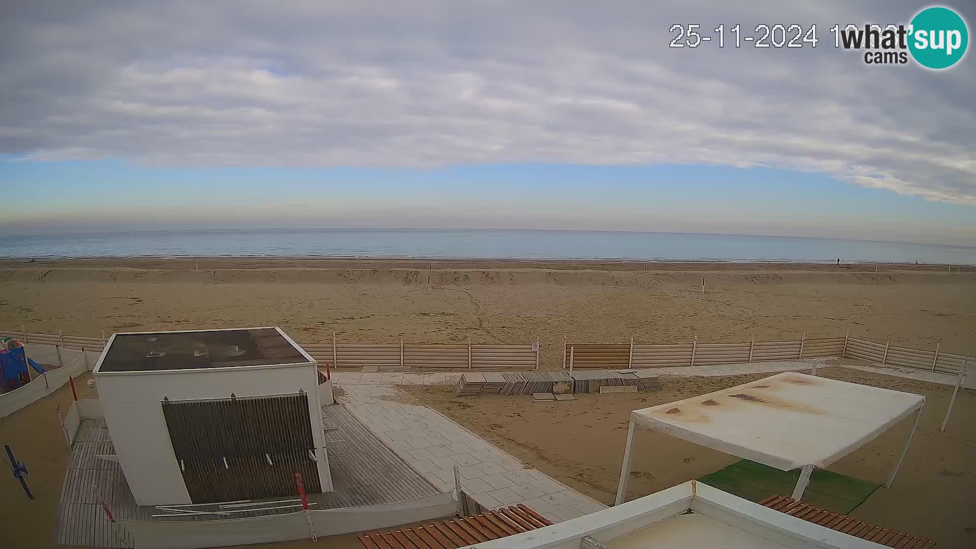 Spletna kamera plaža Riccione – Bagni Oreste spiaggia 115 – Italija