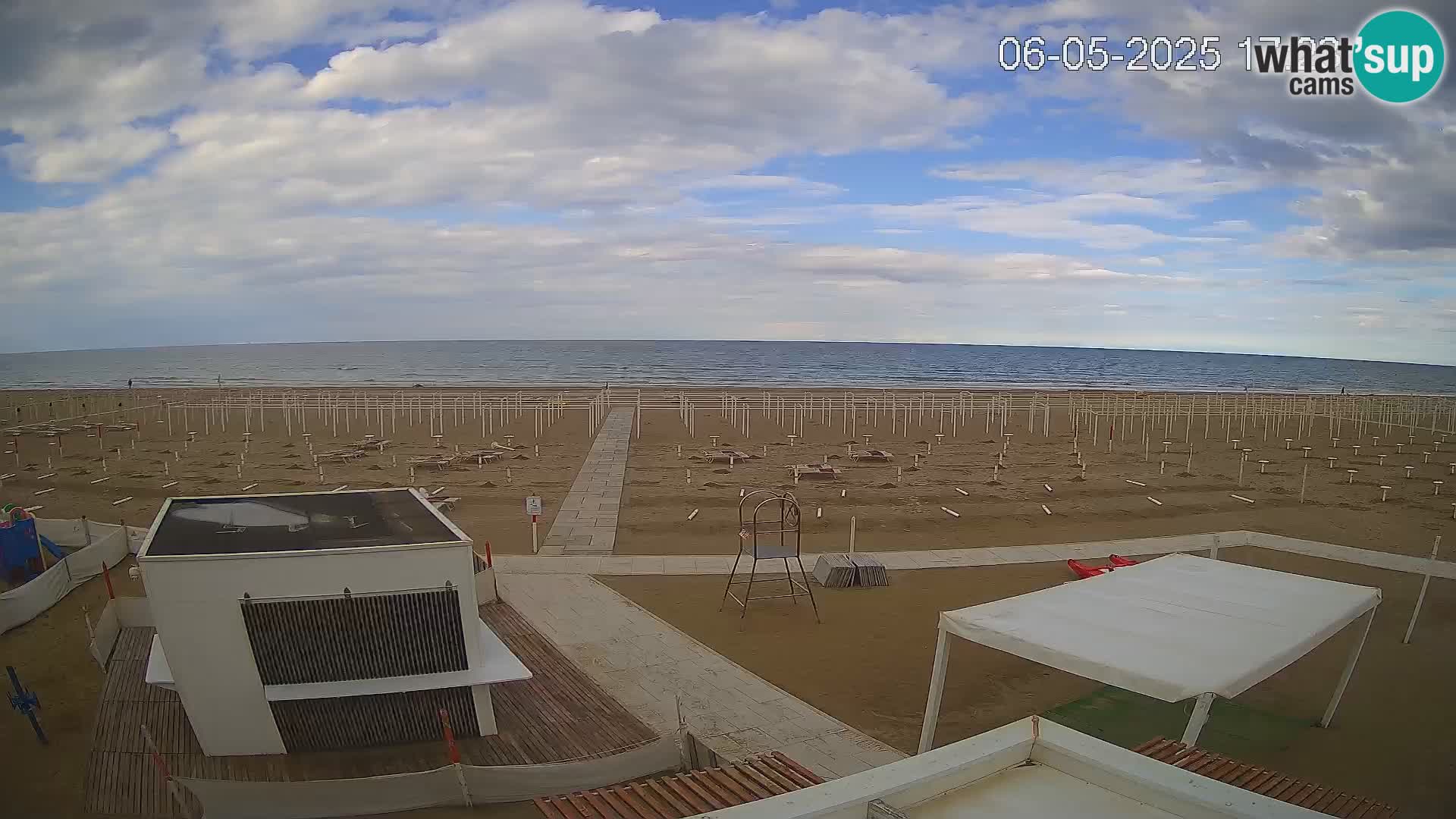 Spletna kamera plaža Riccione – Bagni Oreste spiaggia 115 – Italija