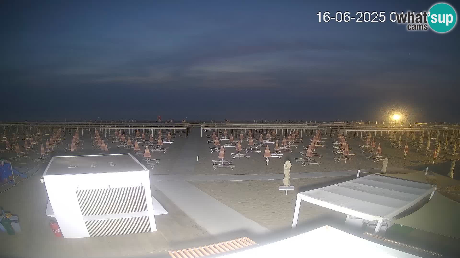Spletna kamera plaža Riccione – Bagni Oreste spiaggia 115 – Italija