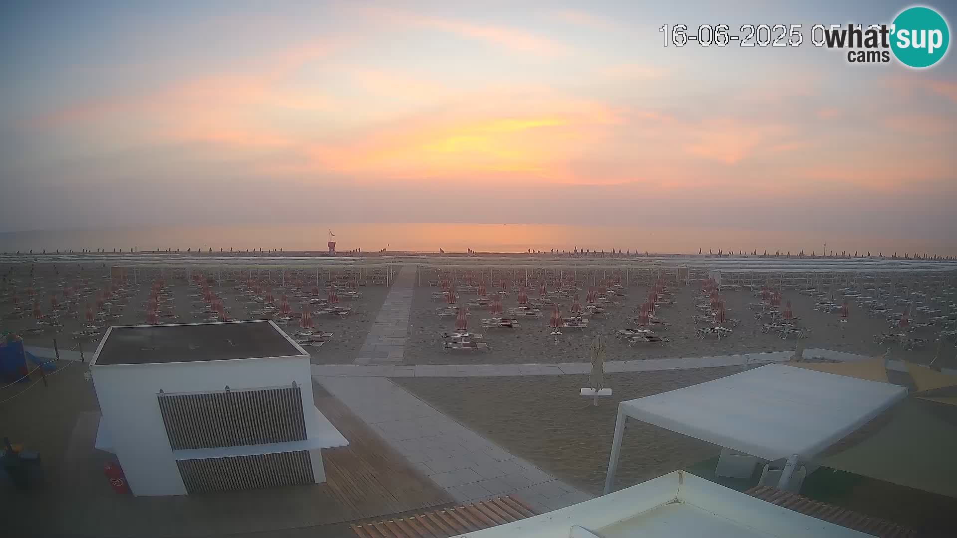 Spletna kamera plaža Riccione – Bagni Oreste spiaggia 115 – Italija