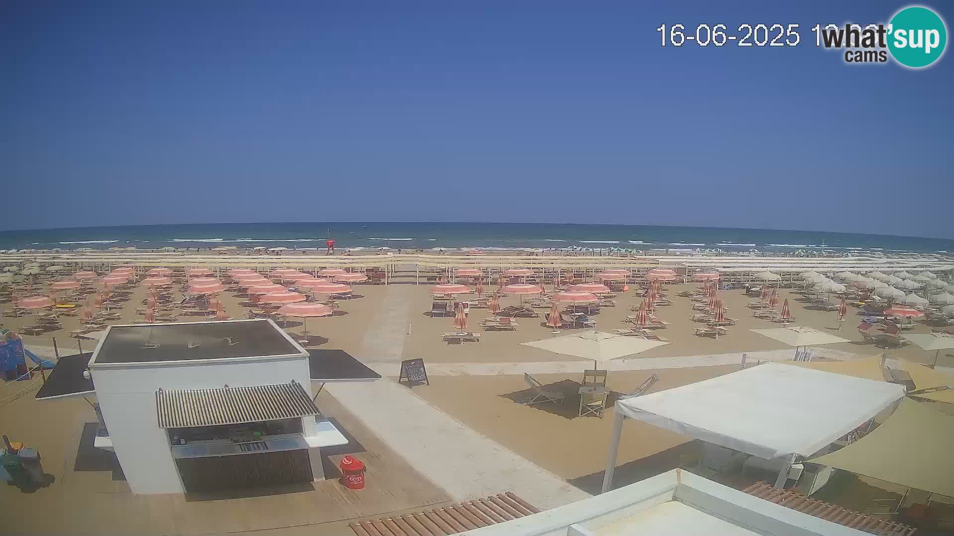 Spletna kamera plaža Riccione – Bagni Oreste spiaggia 115 – Italija