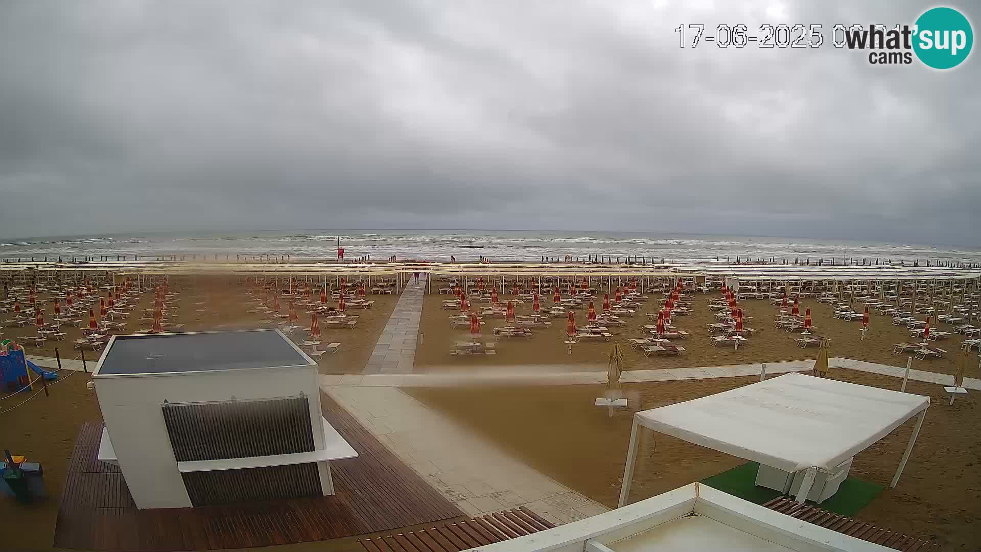 Spletna kamera plaža Riccione – Bagni Oreste spiaggia 115 – Italija