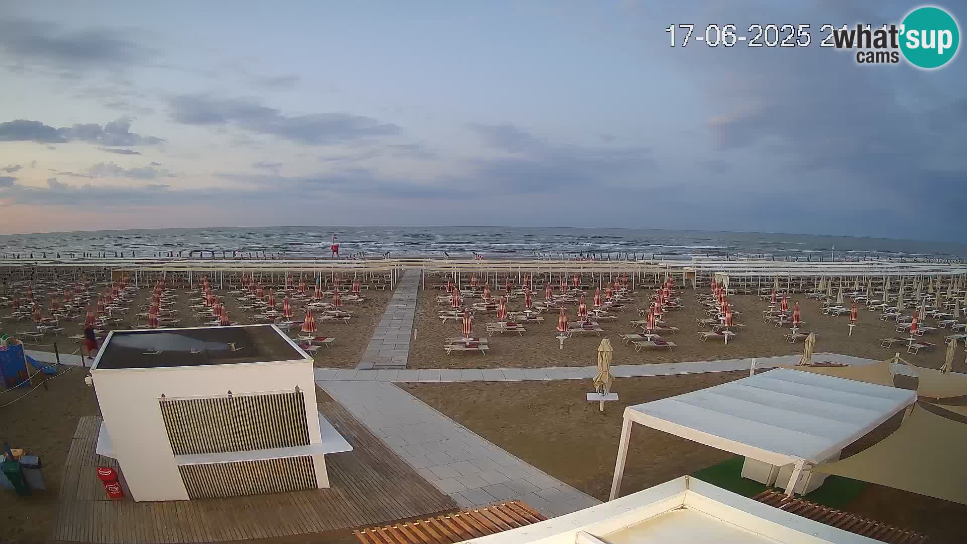 Live webcam Riccione Strand – Bagni Oreste spiaggia 115 – Italien