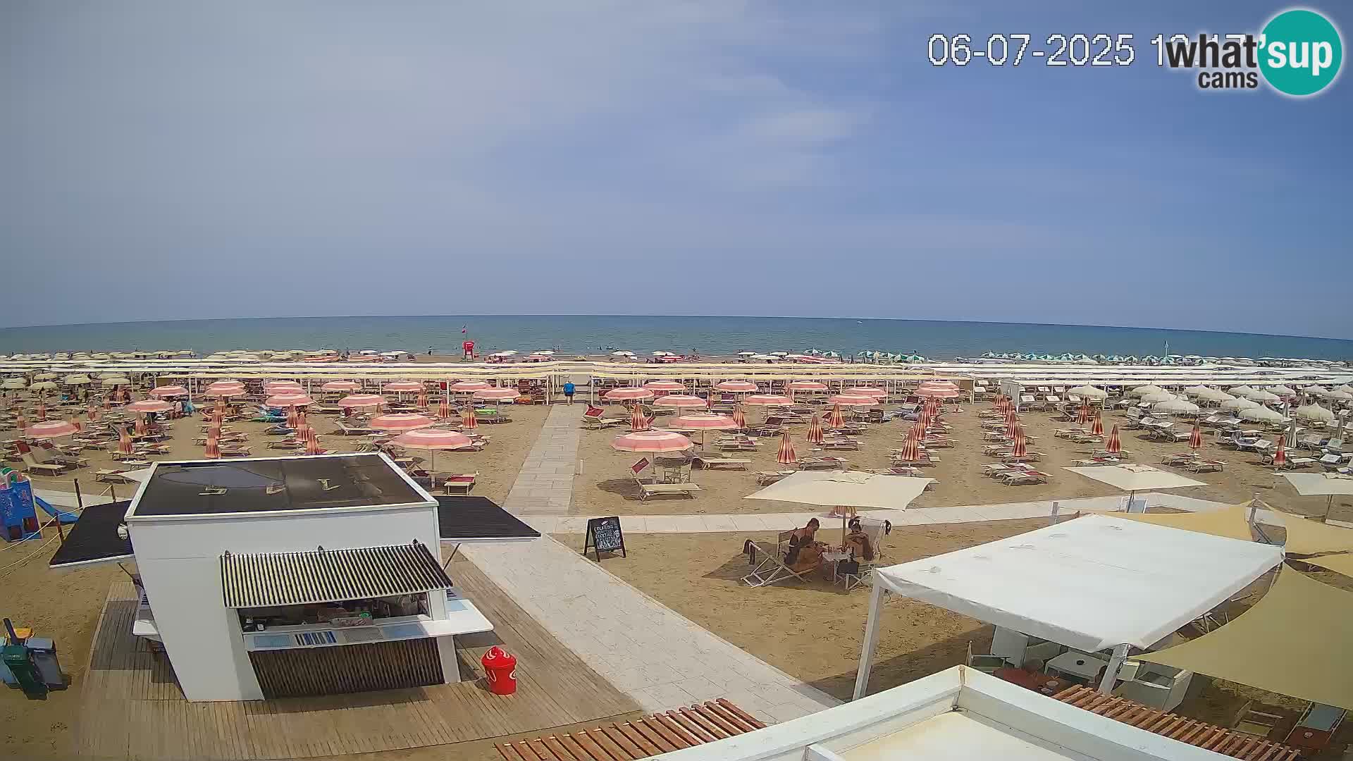 Live webcam Riccione Strand – Bagni Oreste spiaggia 115 – Italien