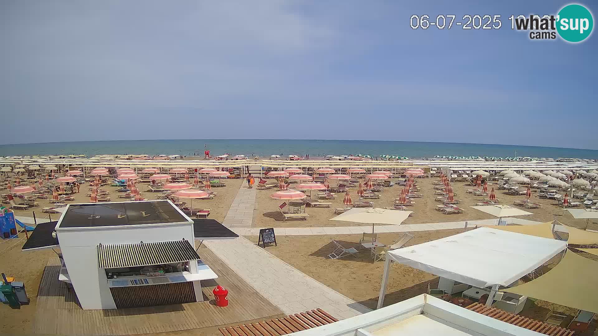 Live webcam Riccione Strand – Bagni Oreste spiaggia 115 – Italien