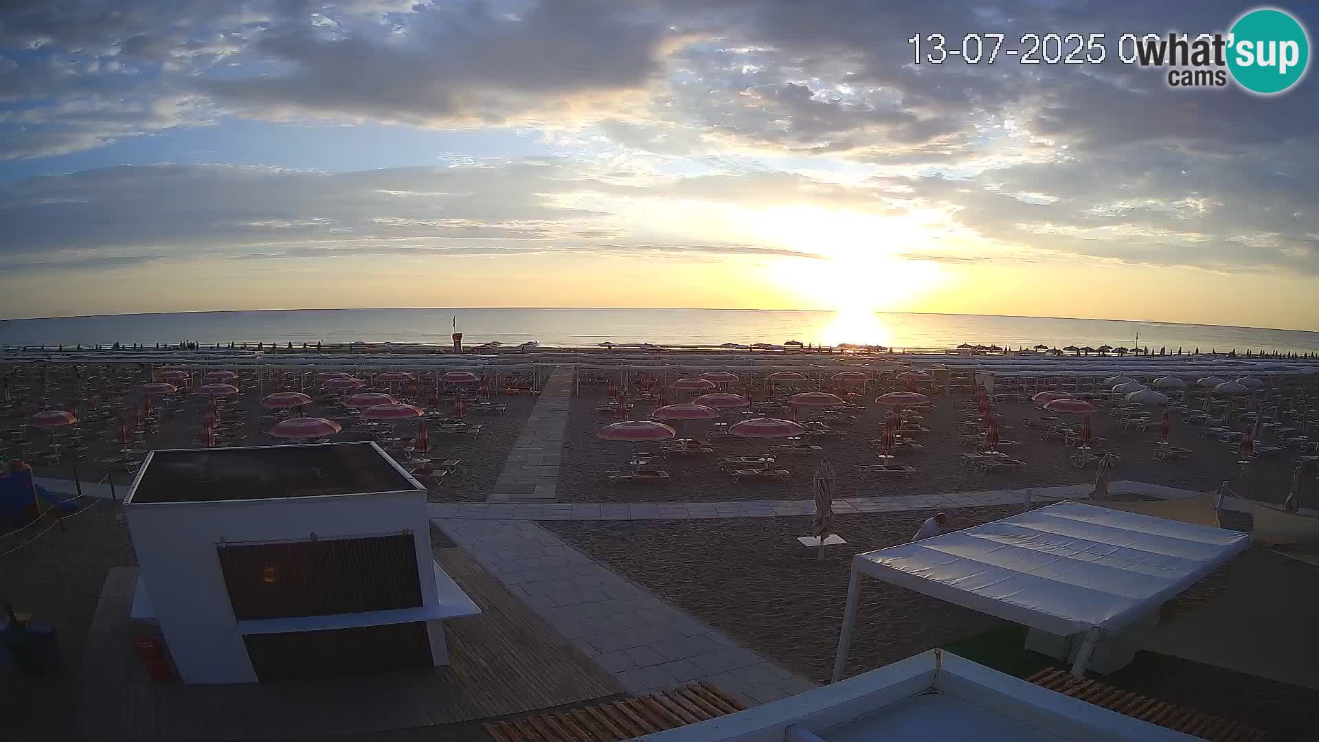 Spletna kamera plaža Riccione – Bagni Oreste spiaggia 115 – Italija