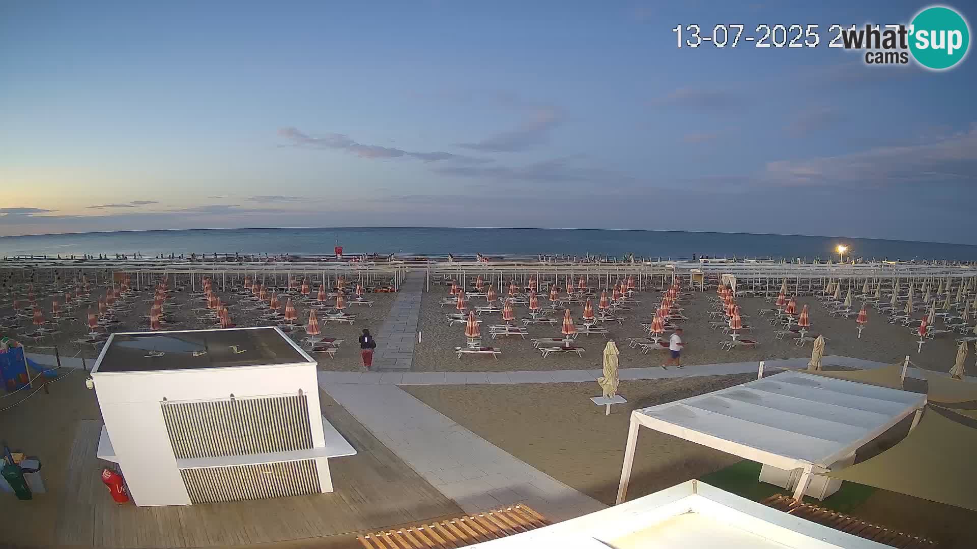 Live webcam Riccione Strand – Bagni Oreste spiaggia 115 – Italien