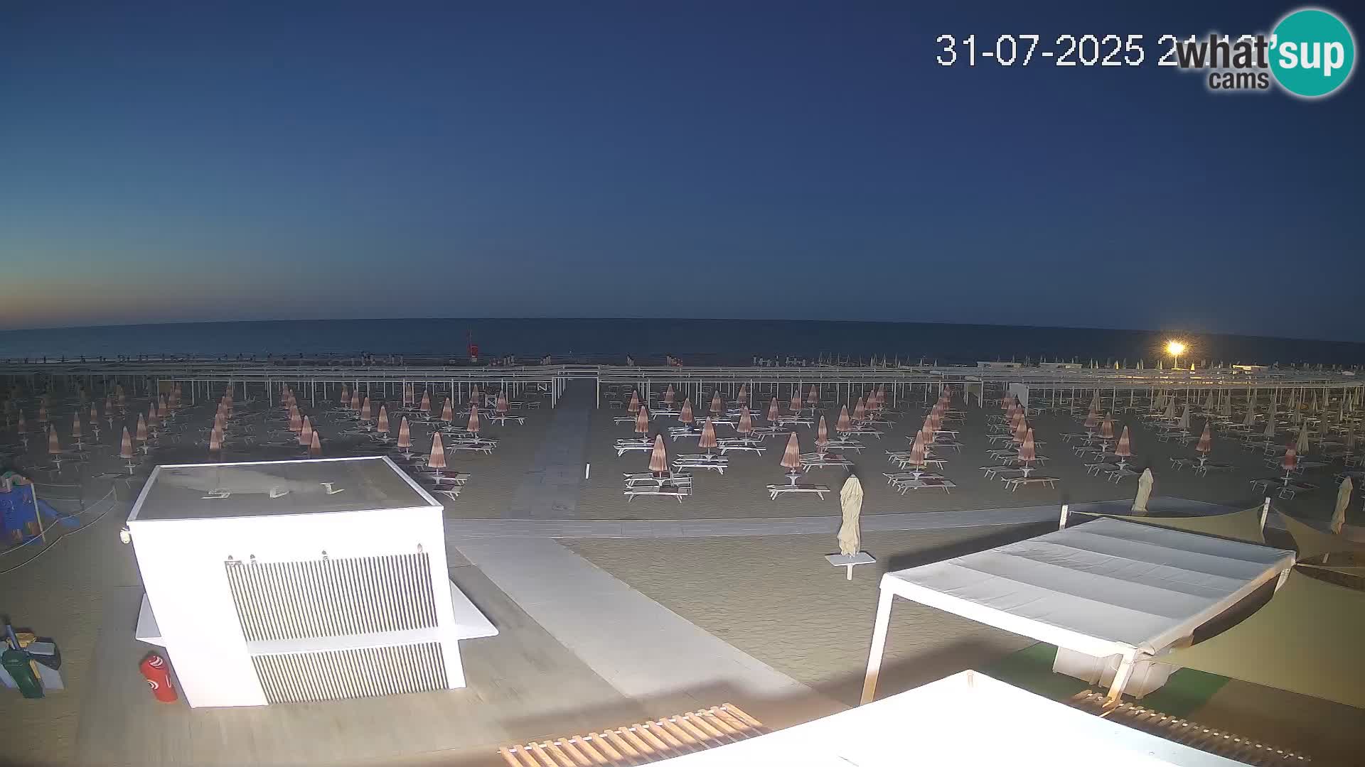 Spletna kamera plaža Riccione – Bagni Oreste spiaggia 115 – Italija