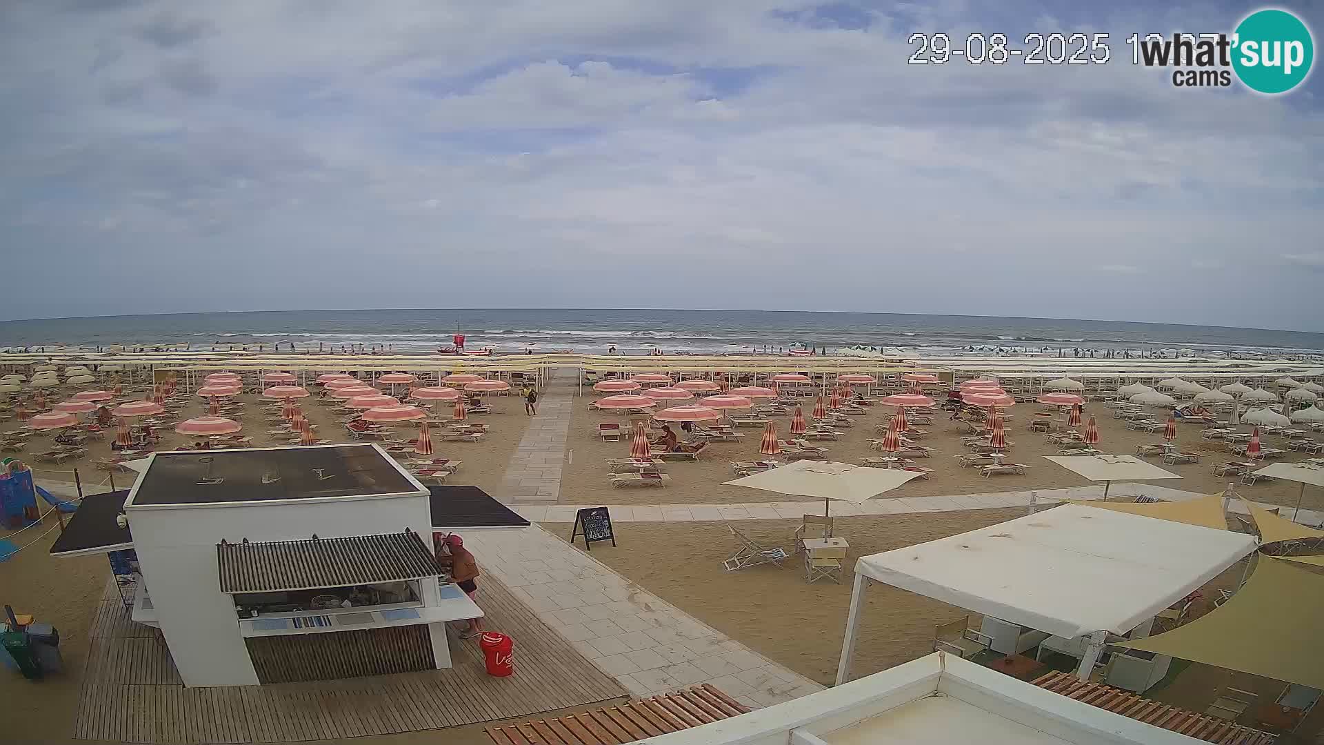 Live webcam Riccione Strand – Bagni Oreste spiaggia 115 – Italien