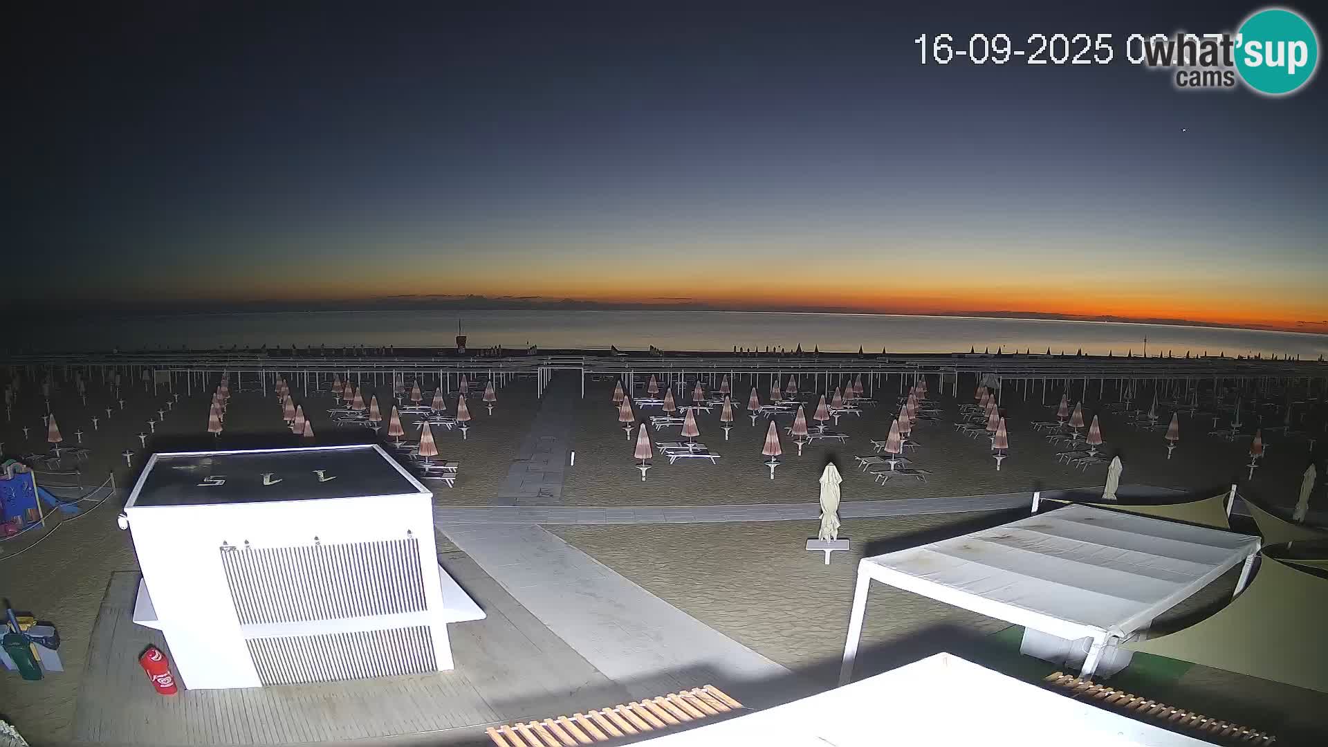 Live webcam Riccione Strand – Bagni Oreste spiaggia 115 – Italien