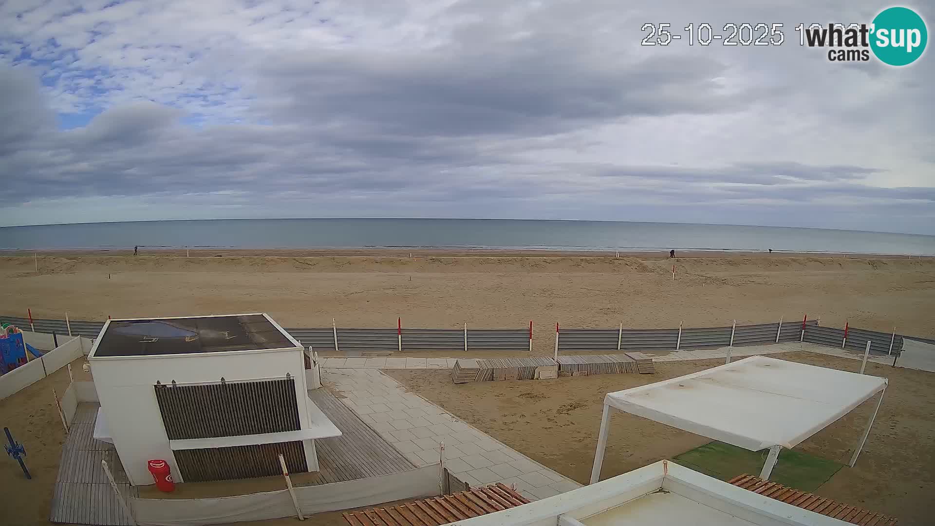 Spletna kamera plaža Riccione – Bagni Oreste spiaggia 115 – Italija