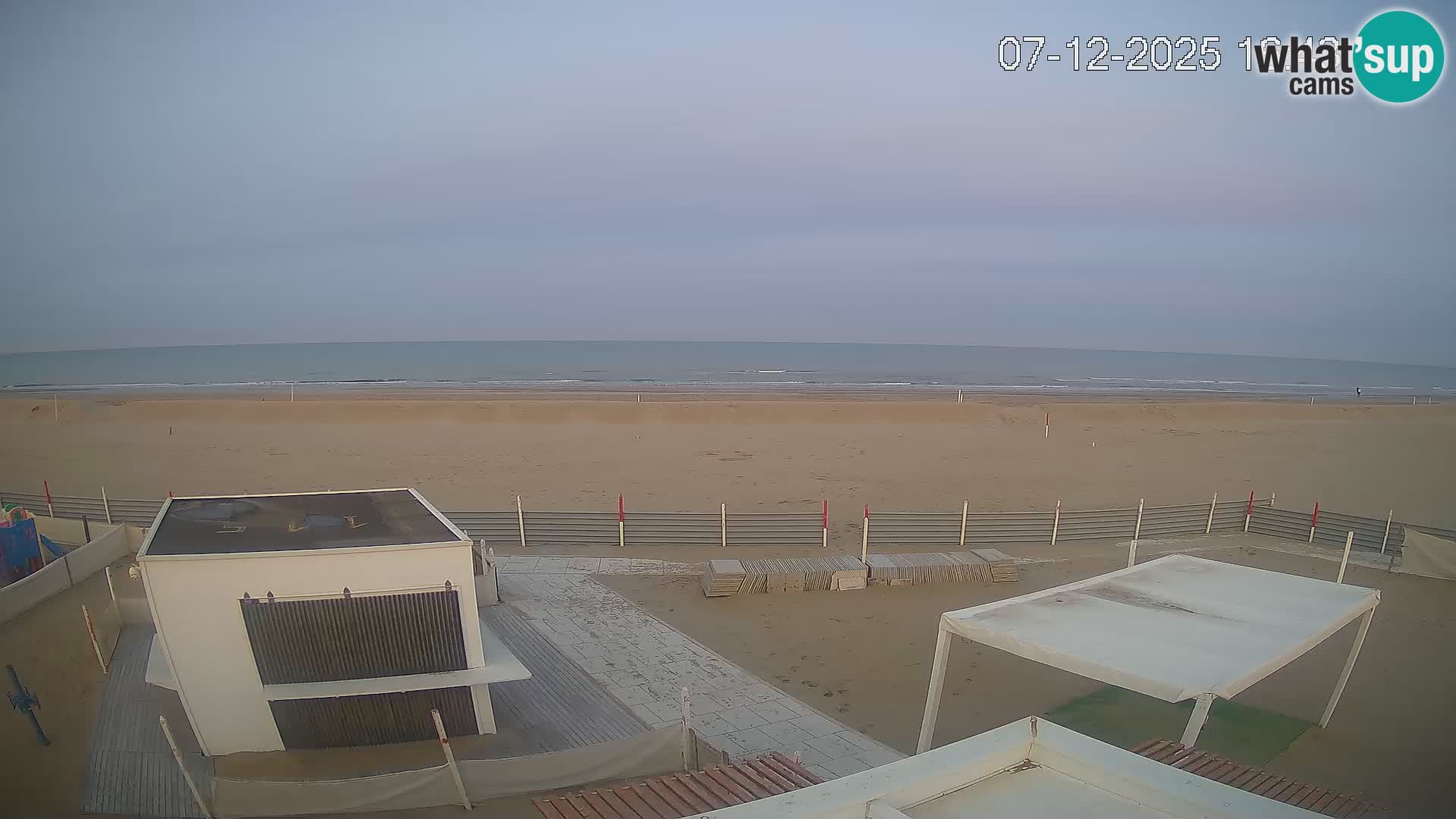 Spletna kamera plaža Riccione – Bagni Oreste spiaggia 115 – Italija