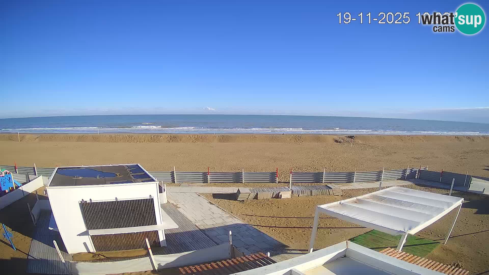 Spletna kamera plaža Riccione – Bagni Oreste spiaggia 115 – Italija