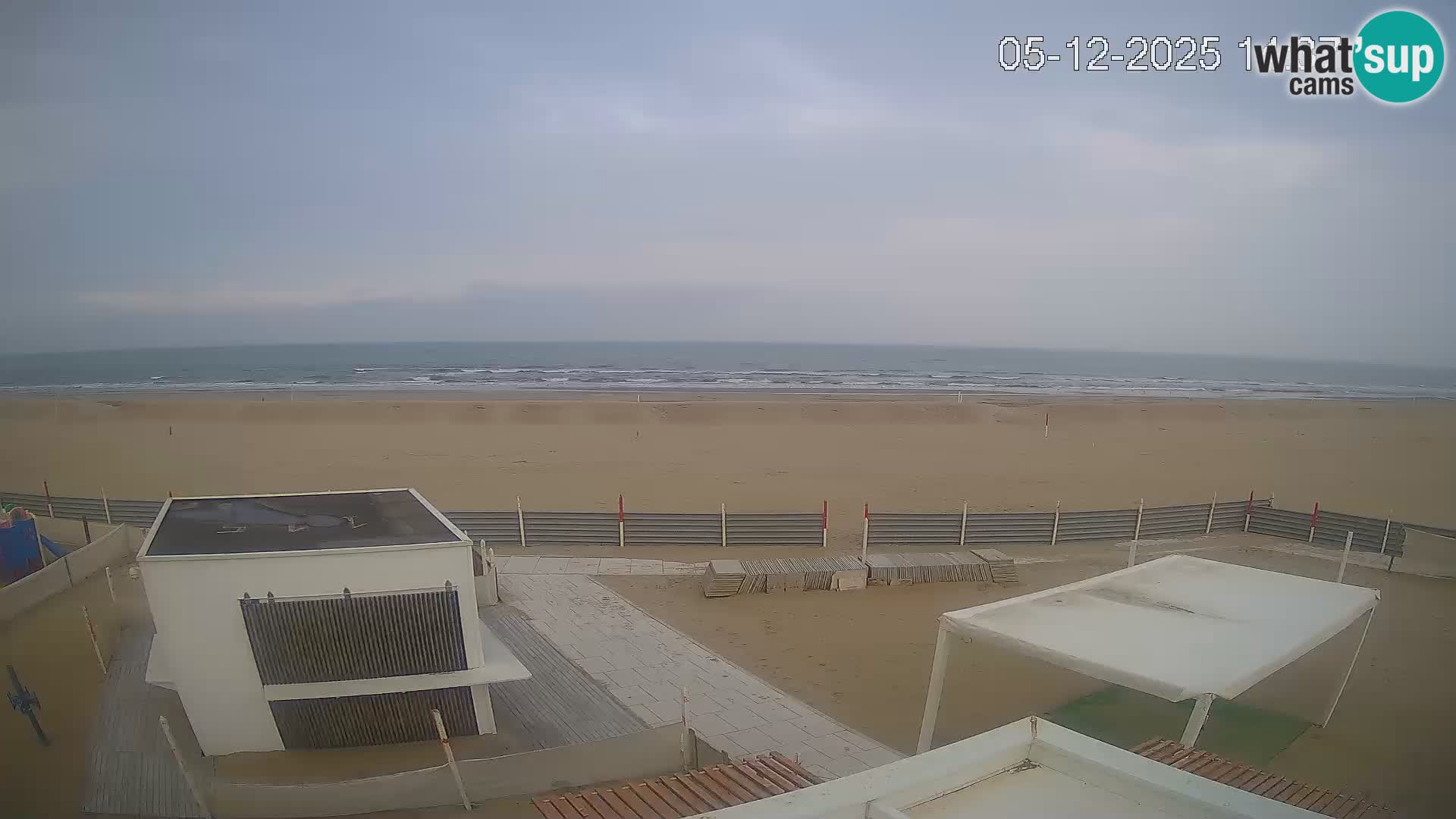 Spletna kamera plaža Riccione – Bagni Oreste spiaggia 115 – Italija