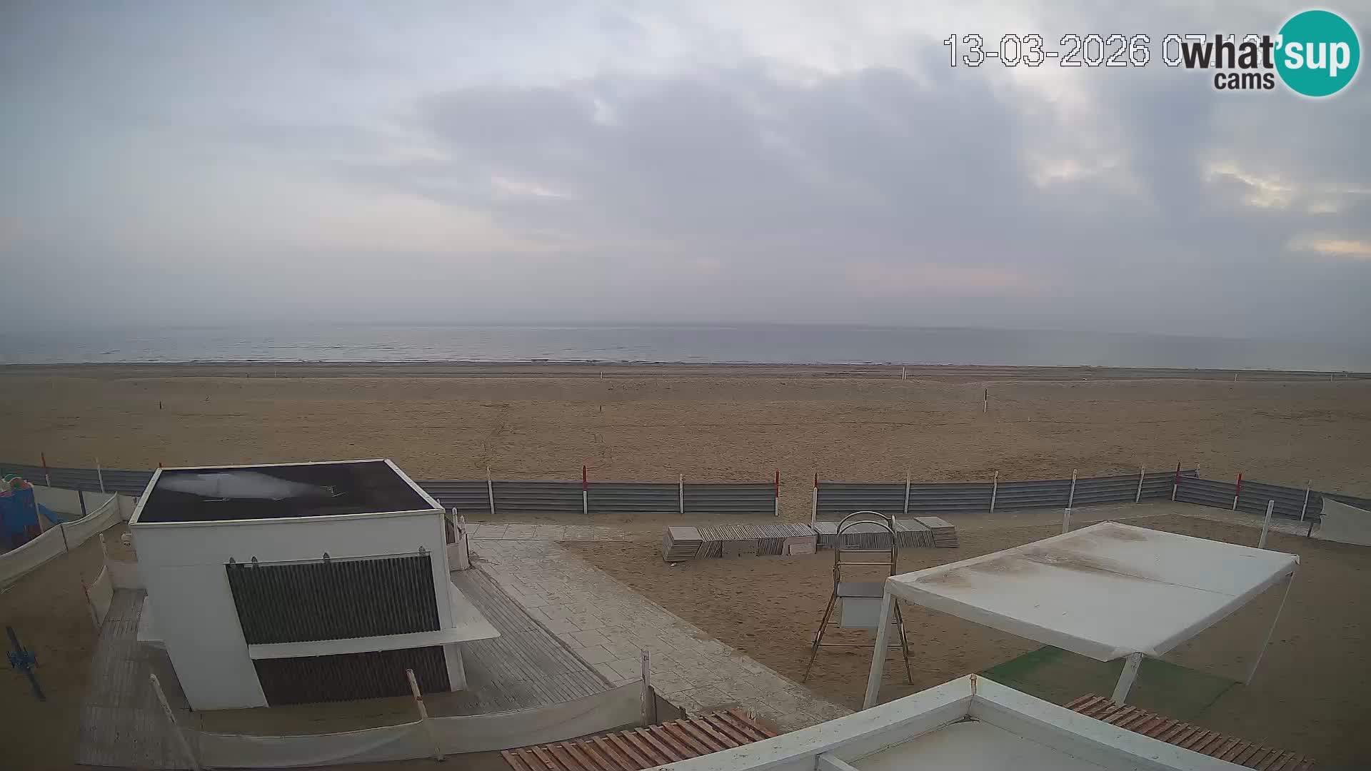 Spletna kamera plaža Riccione – Bagni Oreste spiaggia 115 – Italija